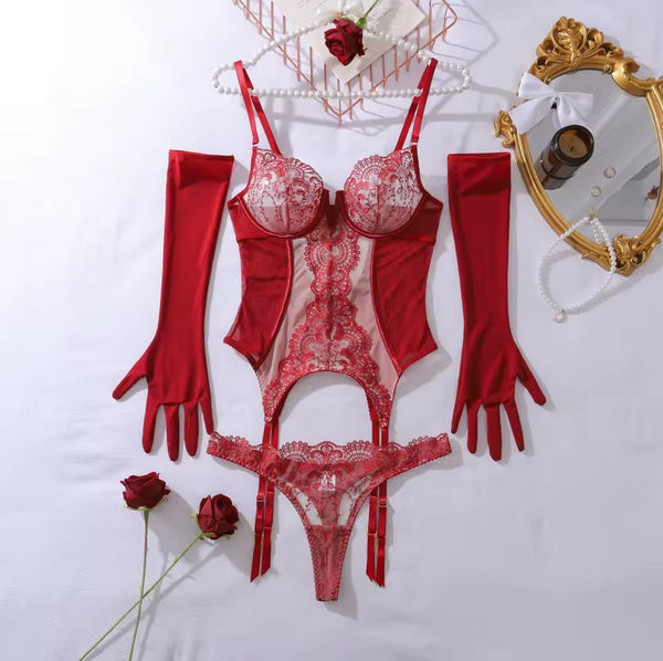 LUXE EDİTİON BODYSUİT (ELDİVEN, ÇORAP DAHİL)