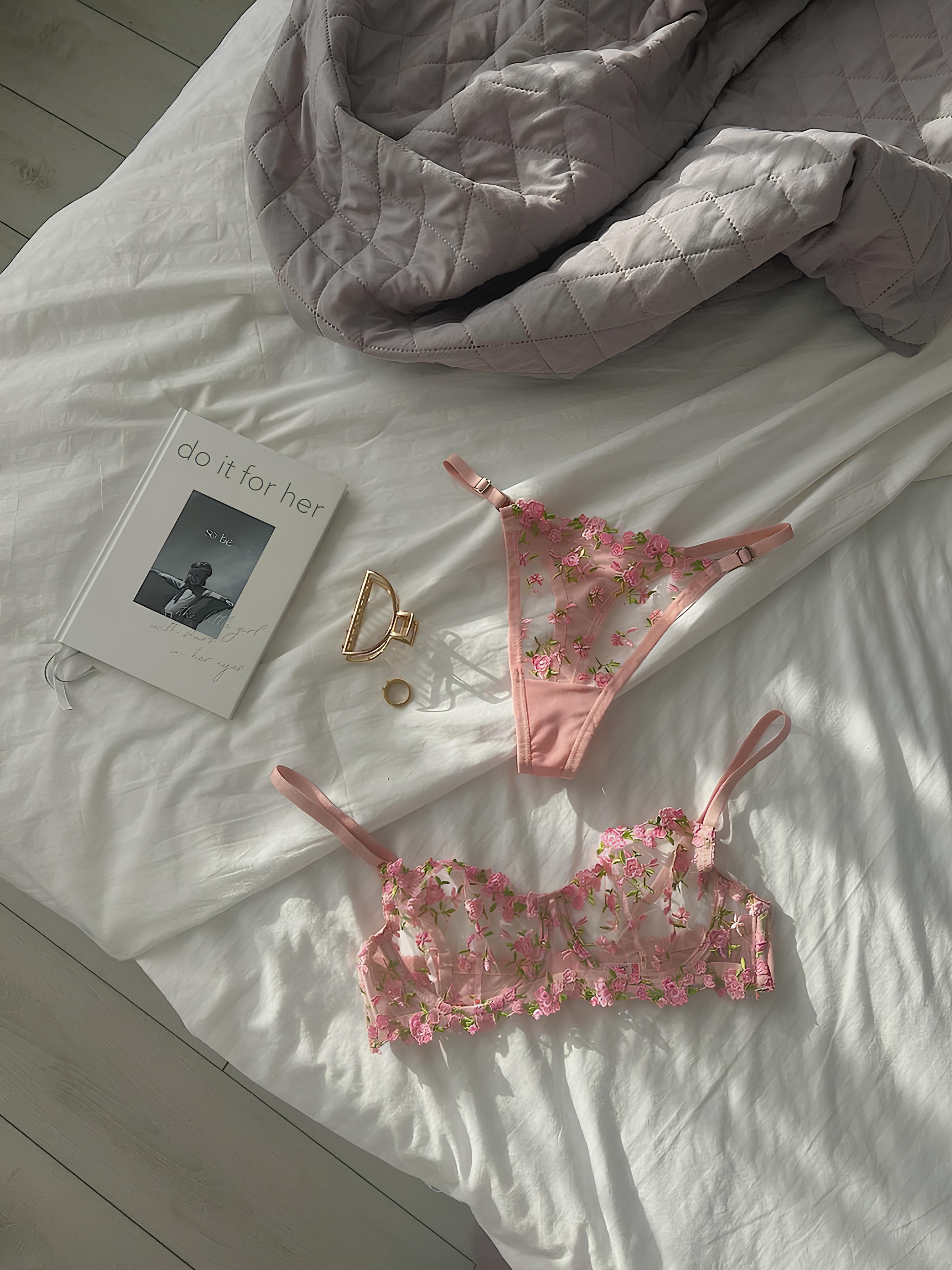 PİNK FLOWERS BRA SET