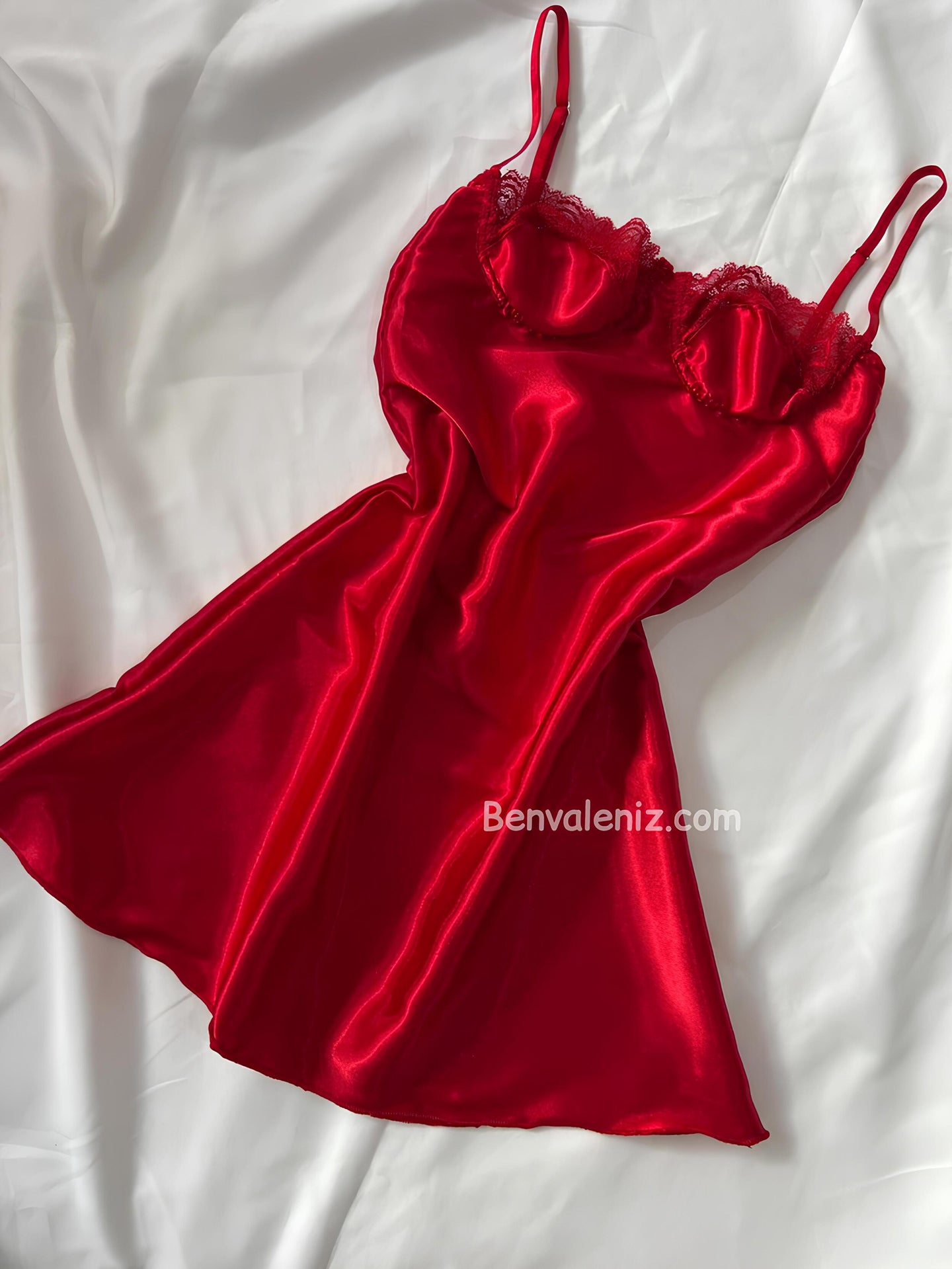 LUST & LACE 3'LÜ SATEN GECELİKLER